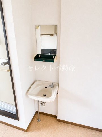 洗面設備　【フラワーハイツ】