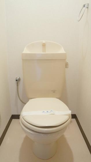 トイレ　トイレもきれいです