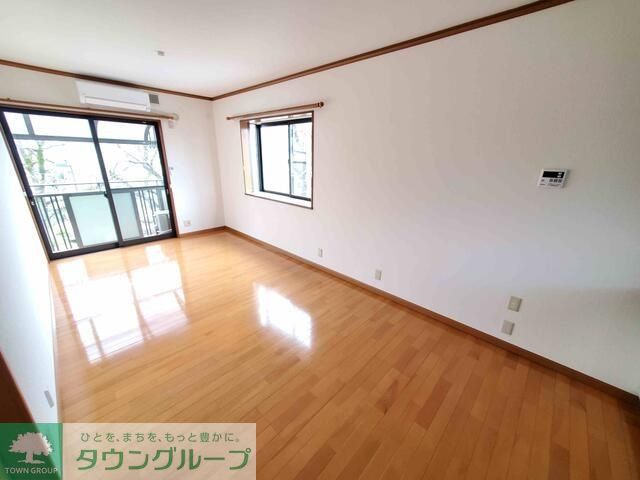 居室・リビング　★お部屋探しはタウンハウジング稲田堤店まで★