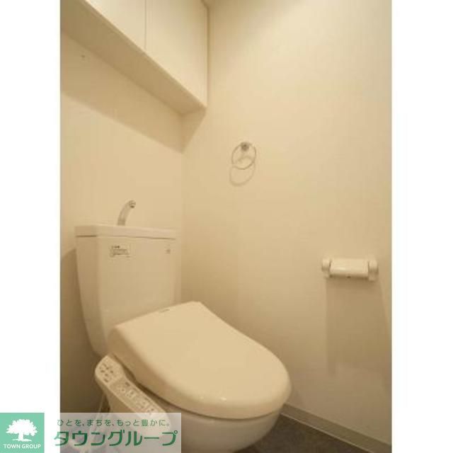 トイレ　※写真は同タイプ住戸です。