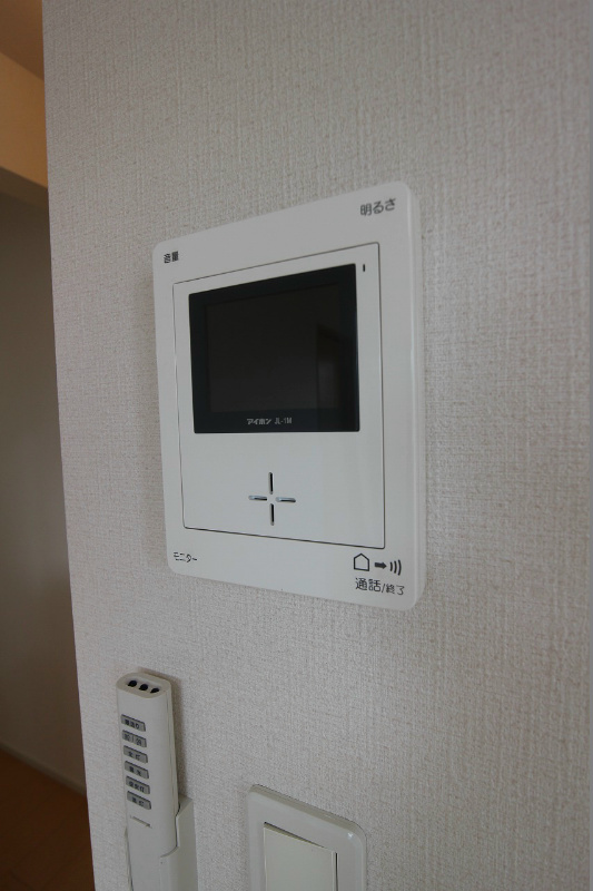 セキュリティ　※別号室の写真になります。