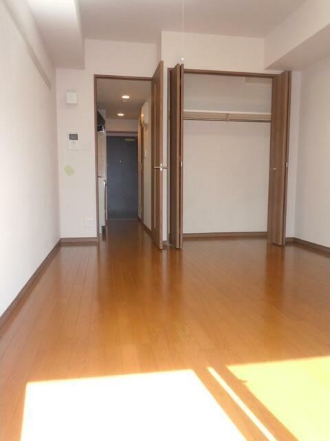 居室・リビング　フローリングのお部屋