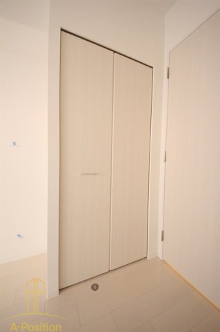 収納　セレニテ本町グランデ