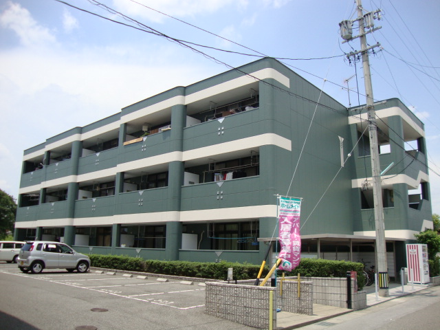 建物外観　外観写真（昼）