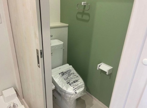 トイレ　※同建物の別のお部屋の写真です。