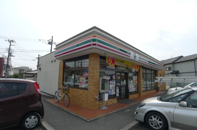 コンビニ　セブンイレブン流山美原店（コンビニ）まで539m