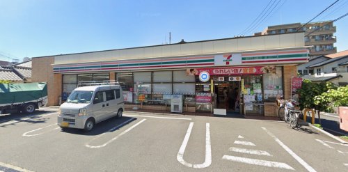 コンビニ　セブンイレブン江戸川東葛西4丁目店（コンビニ）まで304m
