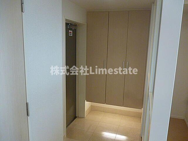 玄関　別部屋参考写真