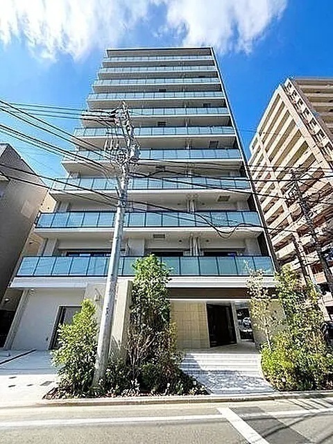 建物外観　オートロック完備