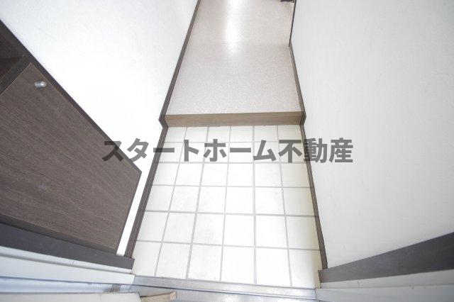 玄関　収納もある玄関です