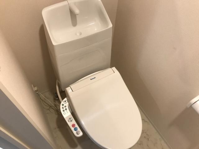 トイレ　トイレ