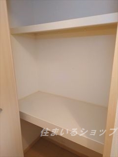 【安芸高田市吉田町常友のアパートの収納】