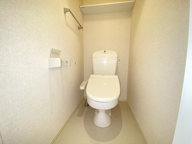 【Casa　Felice　B棟のトイレ】