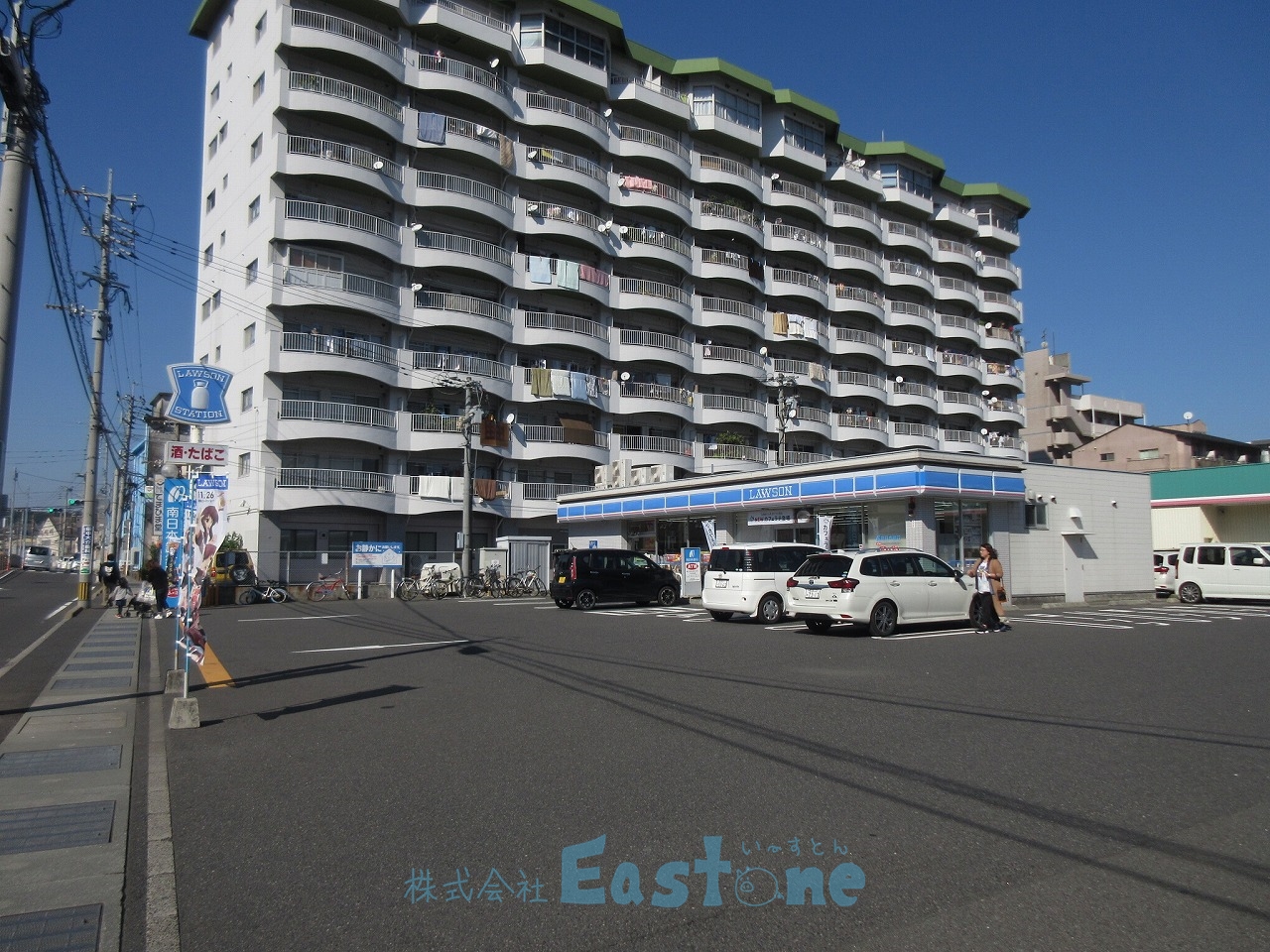 コンビニ　ローソン鹿児島唐湊新川店（コンビニ）まで512m