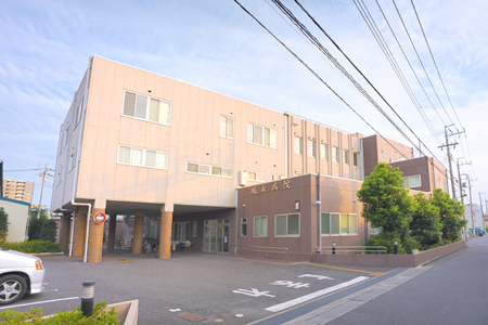 【草加市谷塚仲町のマンションの病院】