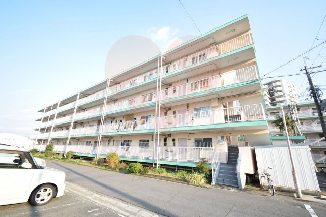 河内長野市木戸西町のマンションの建物外観