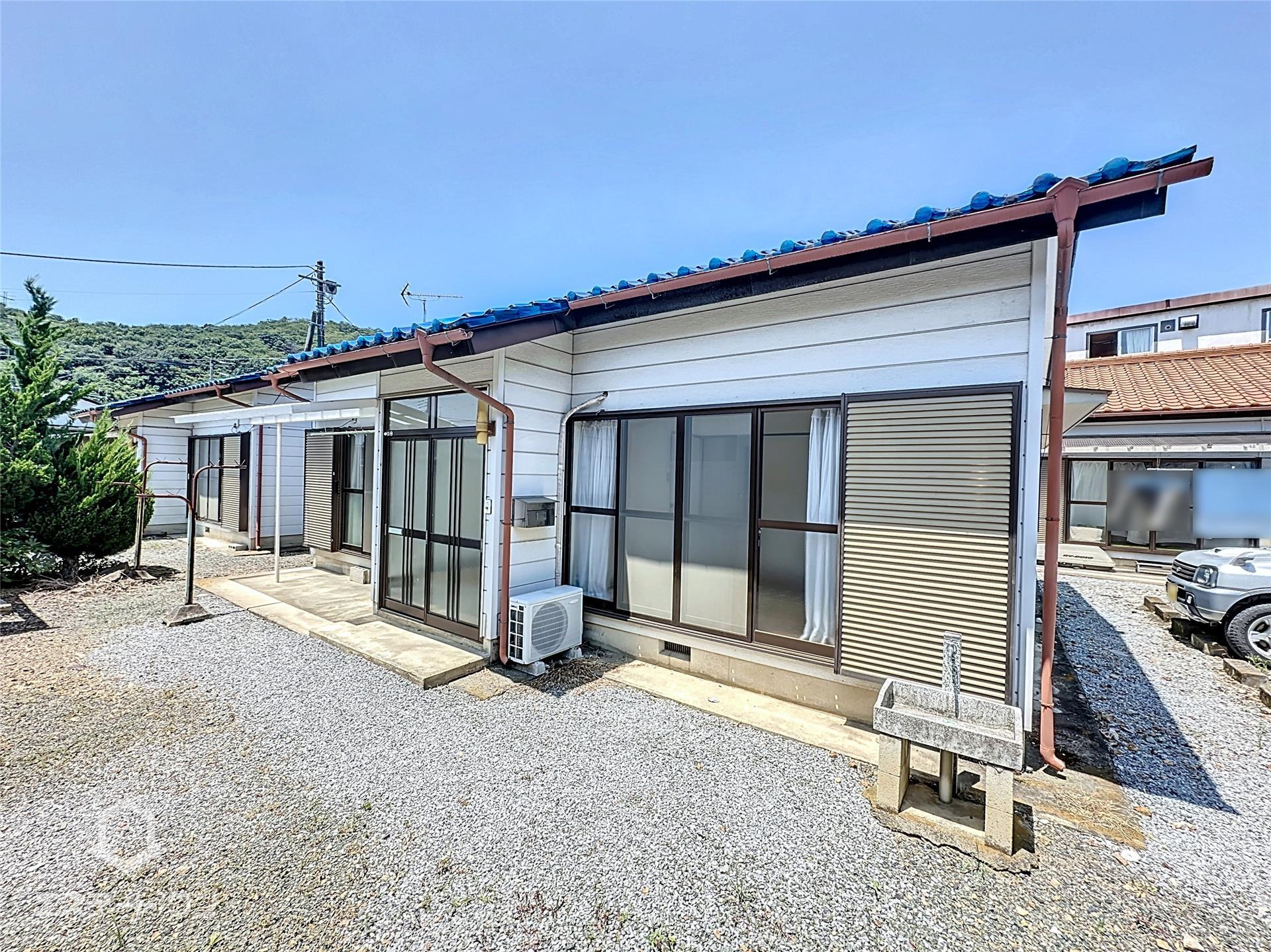 セキュリティ　安心の雨戸付き！