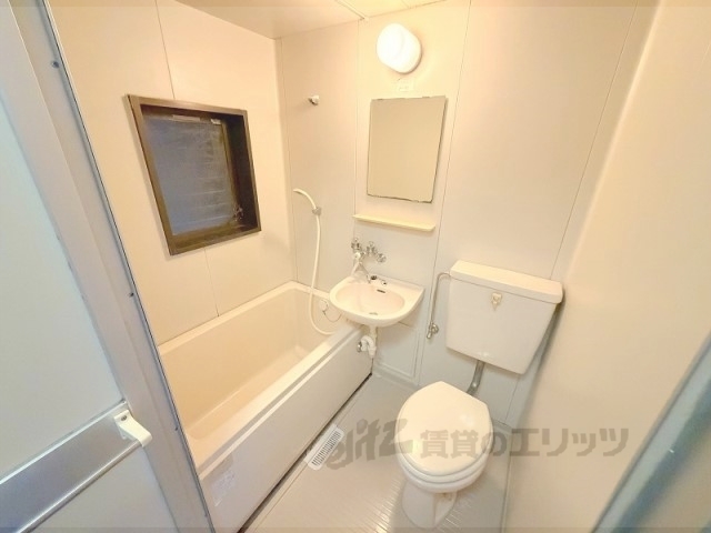 バス・シャワールーム　ユニットバス