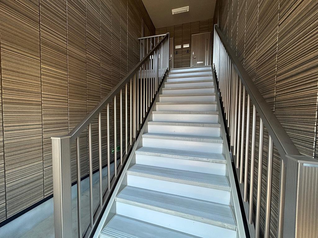 エントランス　風除室