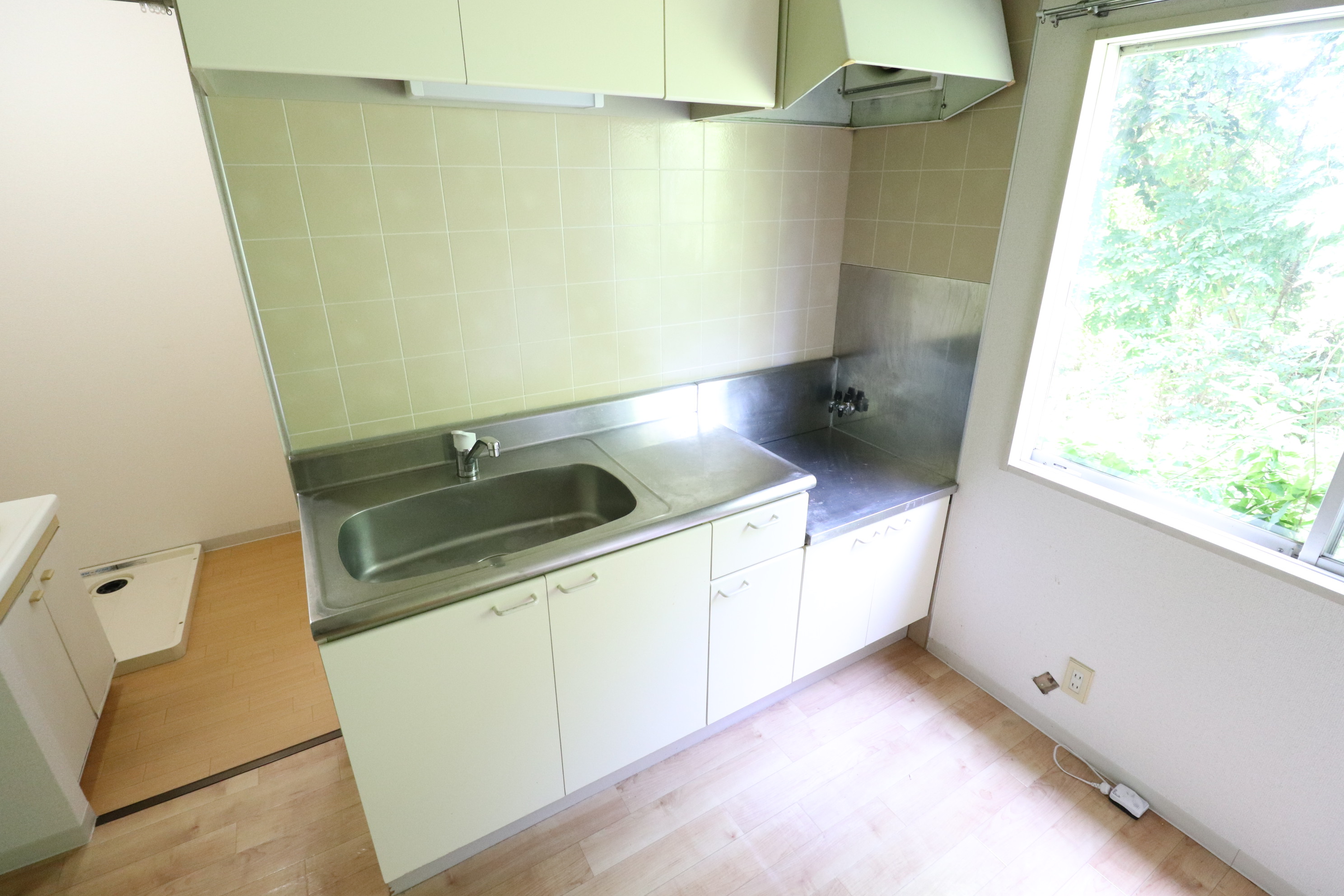 キッチン　2口コンロ設置OK♪