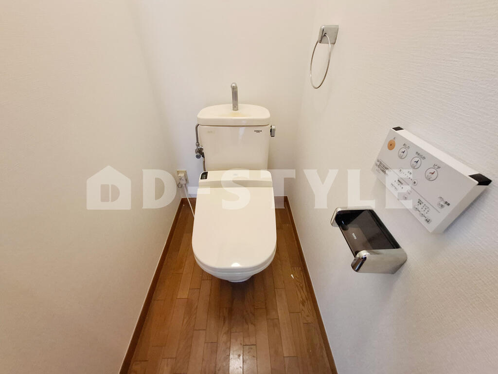 ヒルズガレのトイレ写真