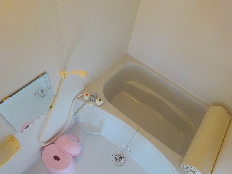 バス・シャワールーム　写真は参考(201号室)