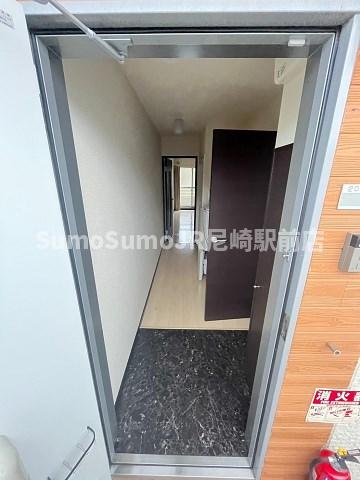 玄関　落ち着いた玄関です