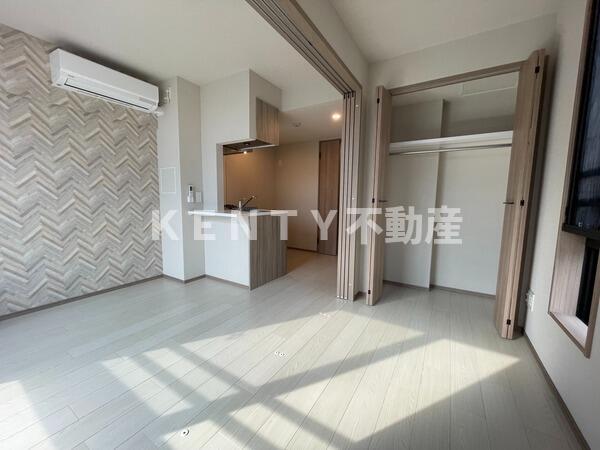 居室・リビング　ゆったりとした居間です