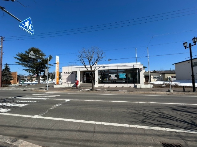 郵便局　浦幌郵便局（郵便局）まで829m
