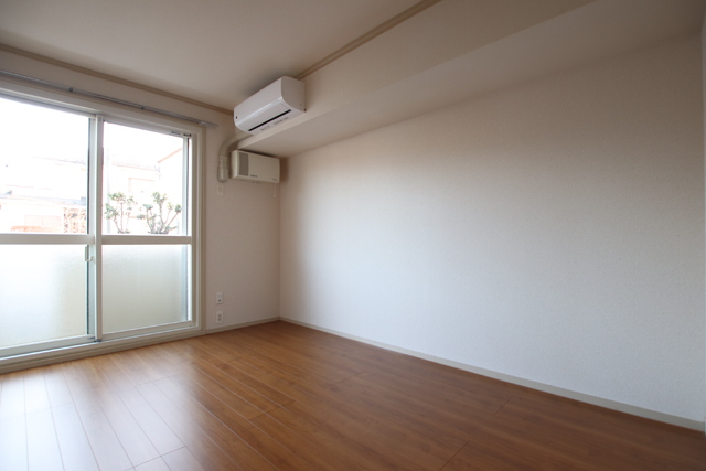 居室・リビング　洋室６畳