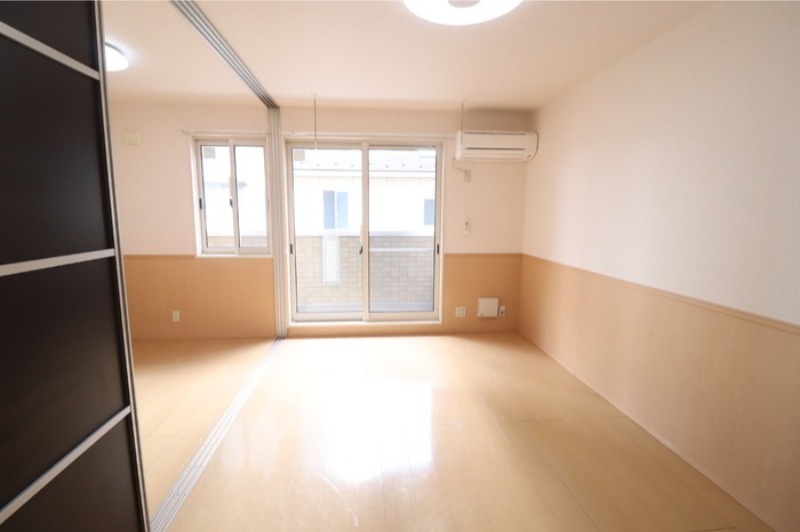 居室・リビング　図面と現状に相違がある場合には現状を優先