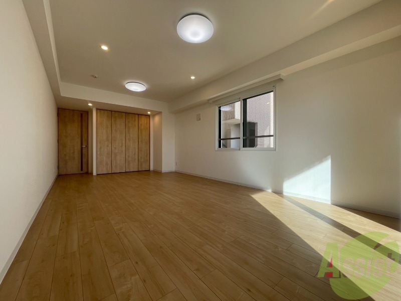 居室・リビング　広々としたリビングですね。使い勝手がよさそうですね！