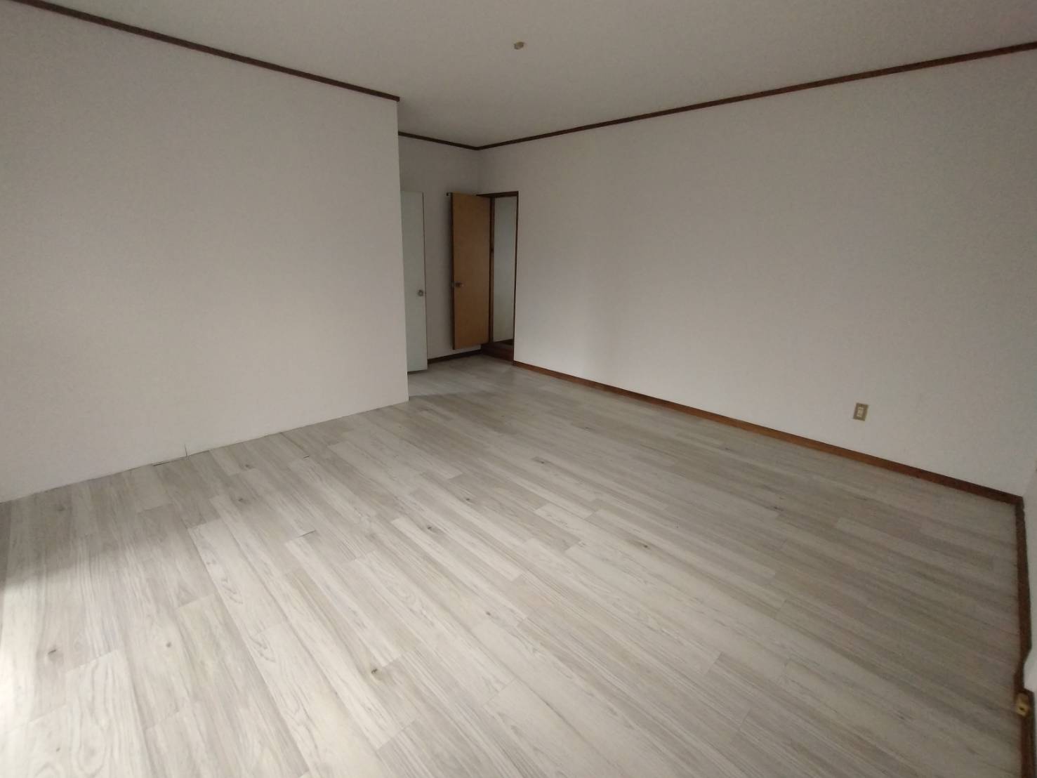 中津川市茄子川貸家の内装写真