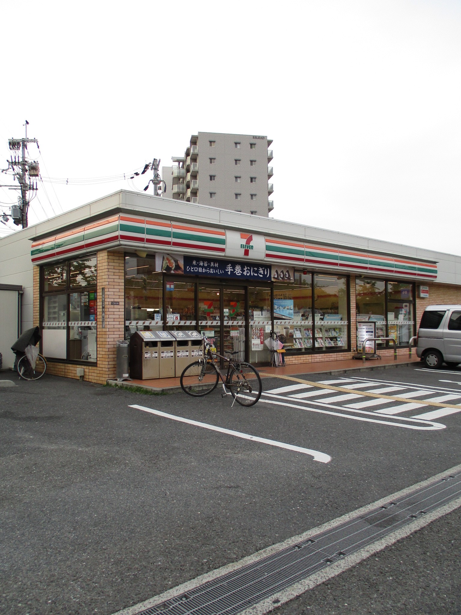 コンビニ　セブンイレブンなみはやドーム入口店（コンビニ）まで203m