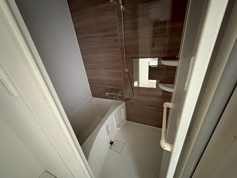 バス・シャワールーム　別号室写真のため現況優先