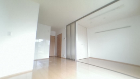 居室・リビング　広さ８帖の南面リビング！日当たり良好！！