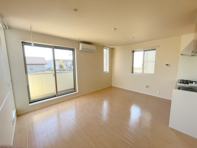 居室・リビング　2面採光の明るいお部屋