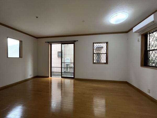 居室・リビング　ゆったりしたリビングダイニング