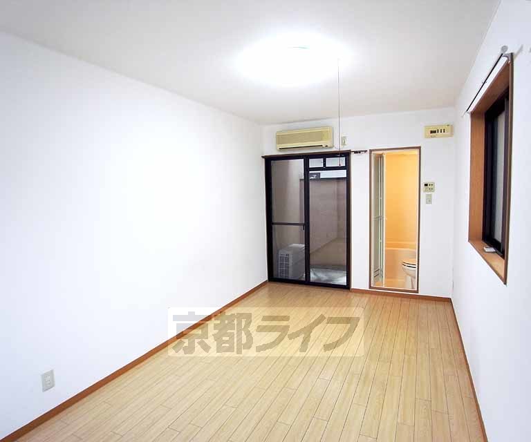 居室・リビング　充分な広さがありますね。