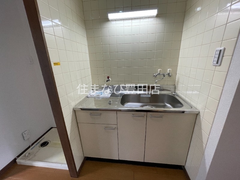 キッチン　同型別部屋写真