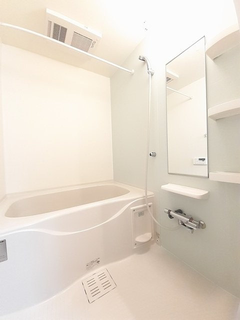 バス・シャワールーム　図面と現状に相違がある場合には現状を優先