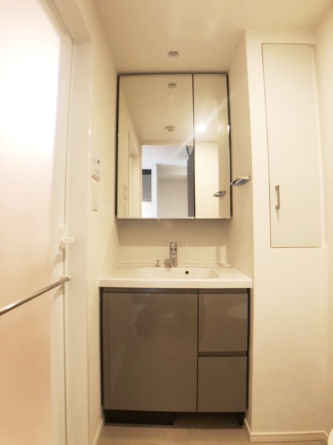 洗面設備　別部屋同仕様