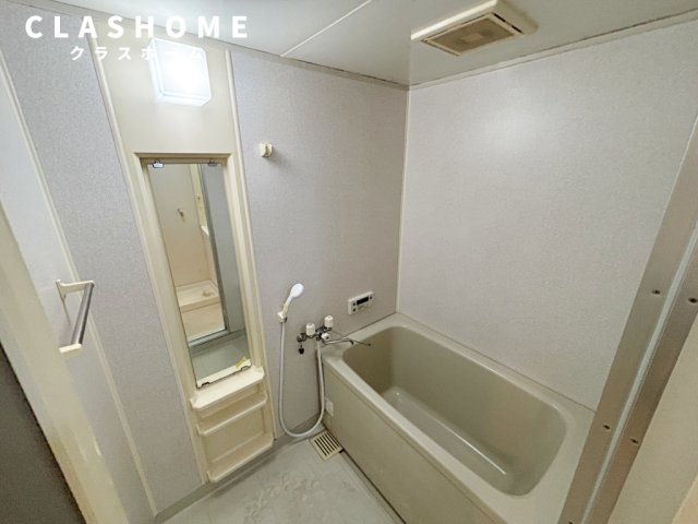 バス・シャワールーム　同物件の別部屋になります。