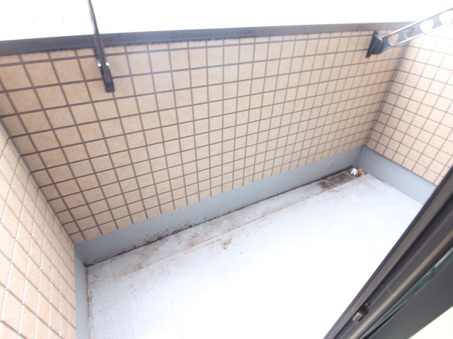 バルコニー　※別室の参考写真の為、現況優先です。