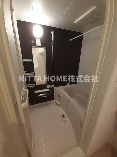 バス・シャワールーム　スタイリッシュなバスルームです☆