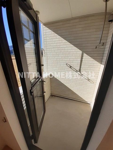 バルコニー　バルコニーも日当たりGOOD◆