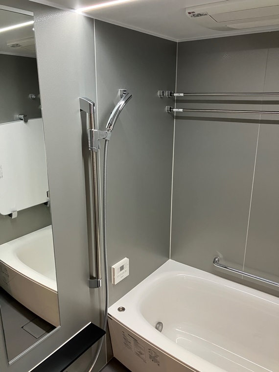 バス・シャワールーム