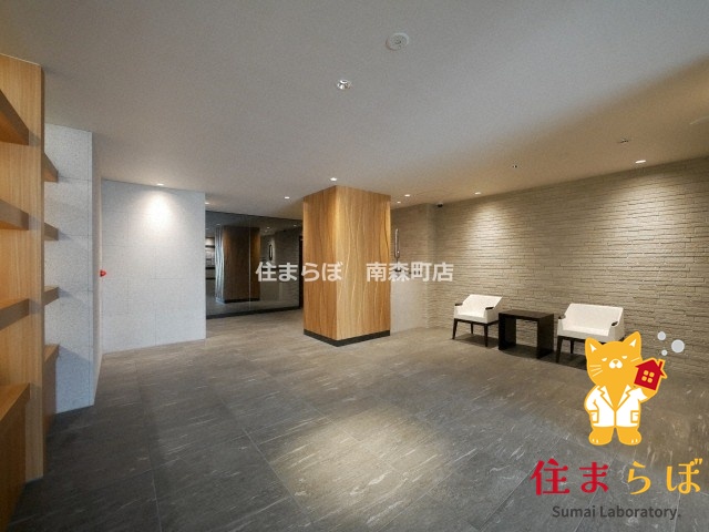 ロビー　「暮らしの設計図は、ここから始まります。」