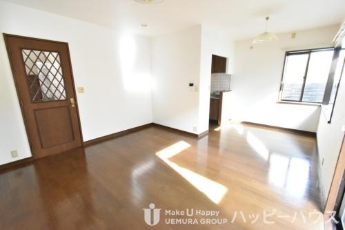 居室・リビング　物件の画像3