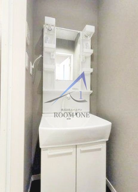 洗面設備　洗面台です。